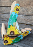 Showman ® Lightweight twisted angled aluminum stirrups with sunflower and cactus print overlay. - Country Scene Saddlery and Pet Supplies