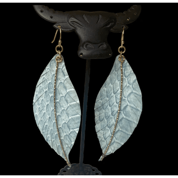 2338A - Blue Leather Leaf Earrings Necklace &