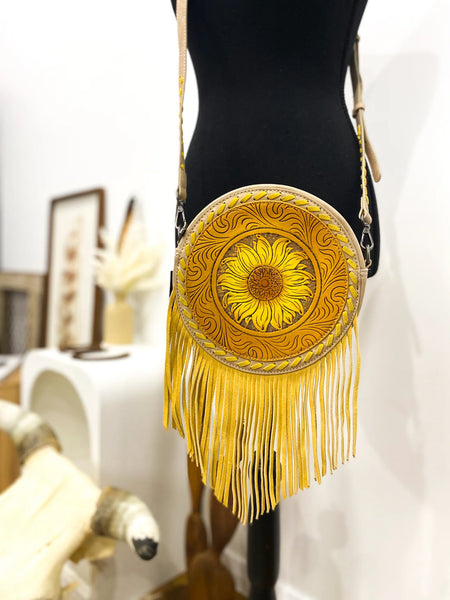 New!Sunflower Tooled Crossbody / YELLOW