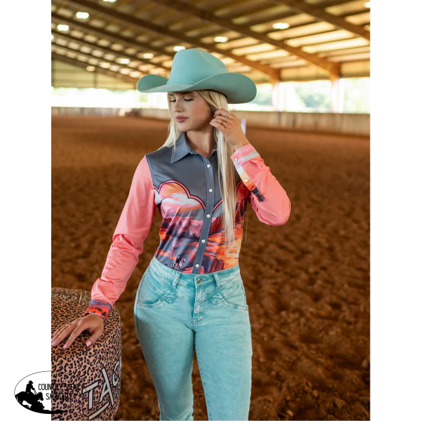 New! DAYDREAM PERFORMANCE RODEO SHIRT Western Shirts
