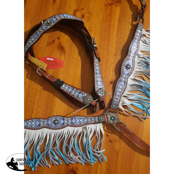 New! Showman ® Blue Diamond Headstall And Breast Collar Set.