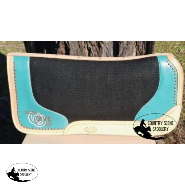 New! Showman ® 32 X 31 1 Black Felt Saddle Pad With Branded Never Give Up Logo.