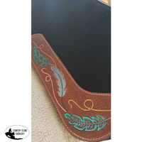 New! Showman ® 32 X 31 Contoured Felt Bottom Saddle Pad With Painted Wear Leathers. Saddle Pads &