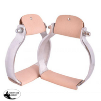 New! Showman ® Aluminum Flat Bottom Oxbox Stirrup.