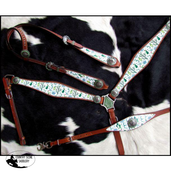 New! Showman ® Cactus Print One Ear Headstall And Breastcollar Set.
