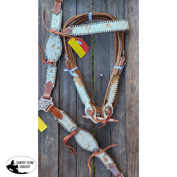 Showman ®Medium Oil Cowhide Inlay Browband Headstall And Breast Collar Set With Black Rawhide