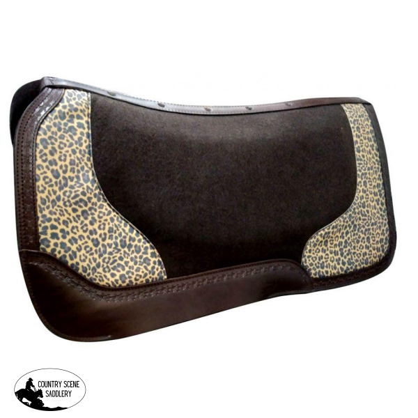 New! Showman ® This Argentina Leather Saddle Pad Features A Cheetah Accent