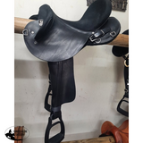 New! Southern Cross endurance saddle Under 7kg - Country Scene Saddlery and Pet Supplies