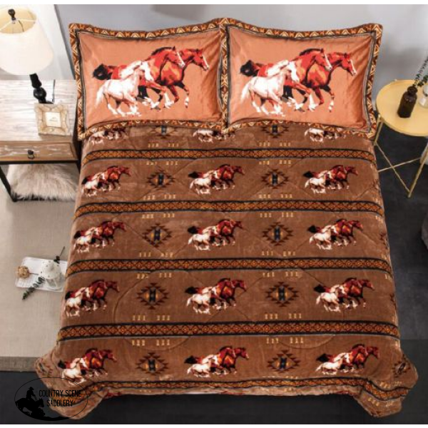 Sw0315Q Queen Size 3 Pc Borrego Comforter Set With Geometric Running Horses. Silk Top And Sherpa